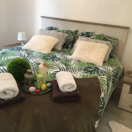 Casa De Oksana * לאגוּ‏ש